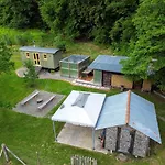 Tiny House At Ariola Lodge *