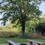 Tiny House At Ariola Lodge *