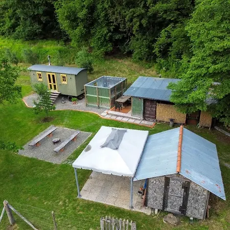 Tiny House At Ariola ロッジ *