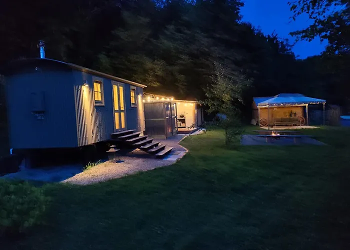Lodge Tiny House At Ariola